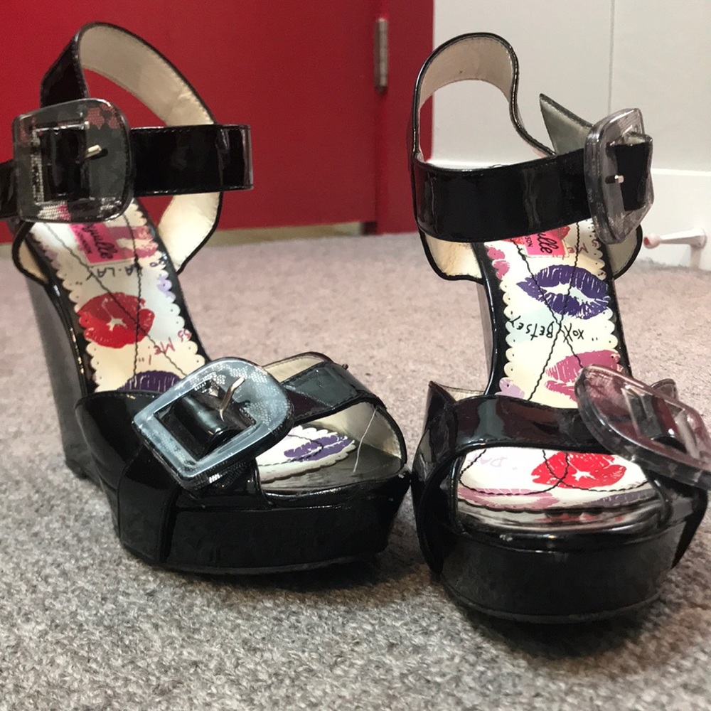 Patent black wedge heels